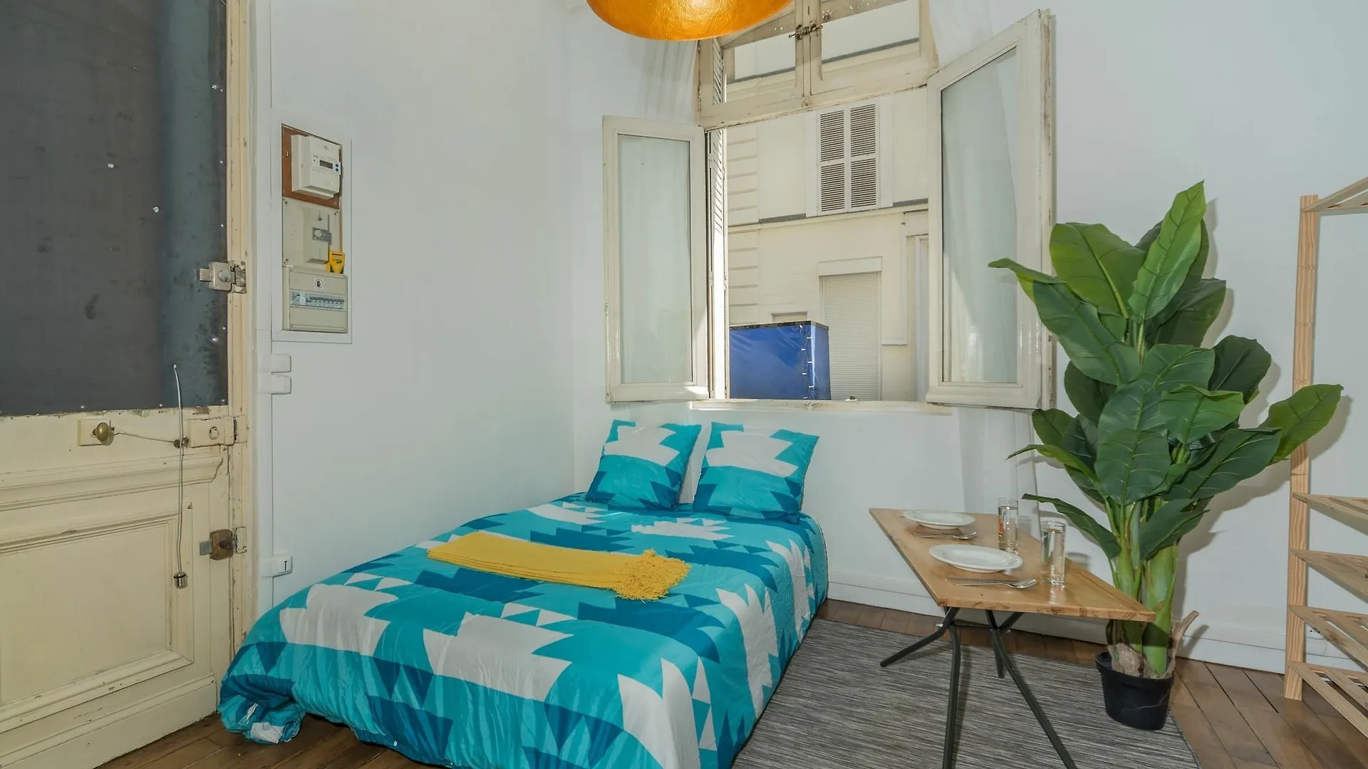 Apartment Appartement St Romain - Luxembourg Paris France